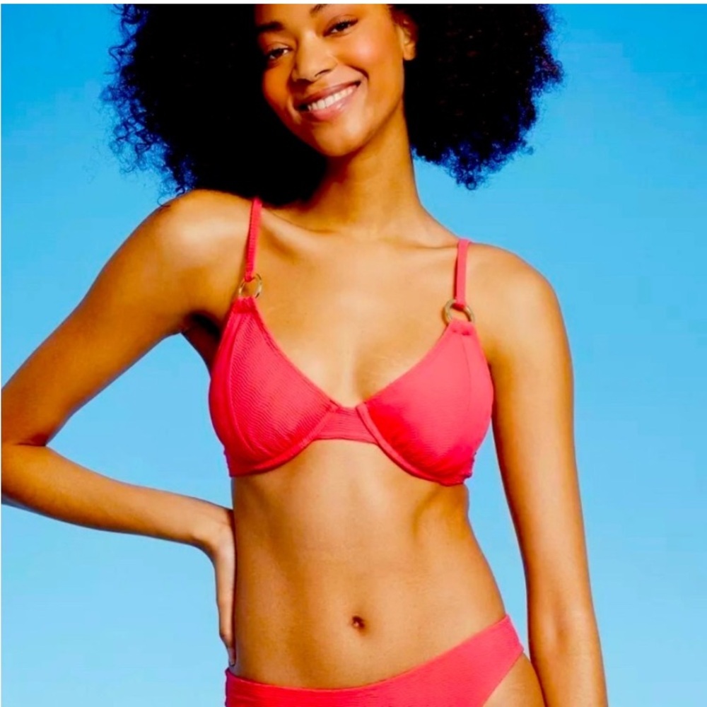 Bikini Set- Pink-coral- textured underwire bikini top-gold Ring 36C- & Bottom-XL